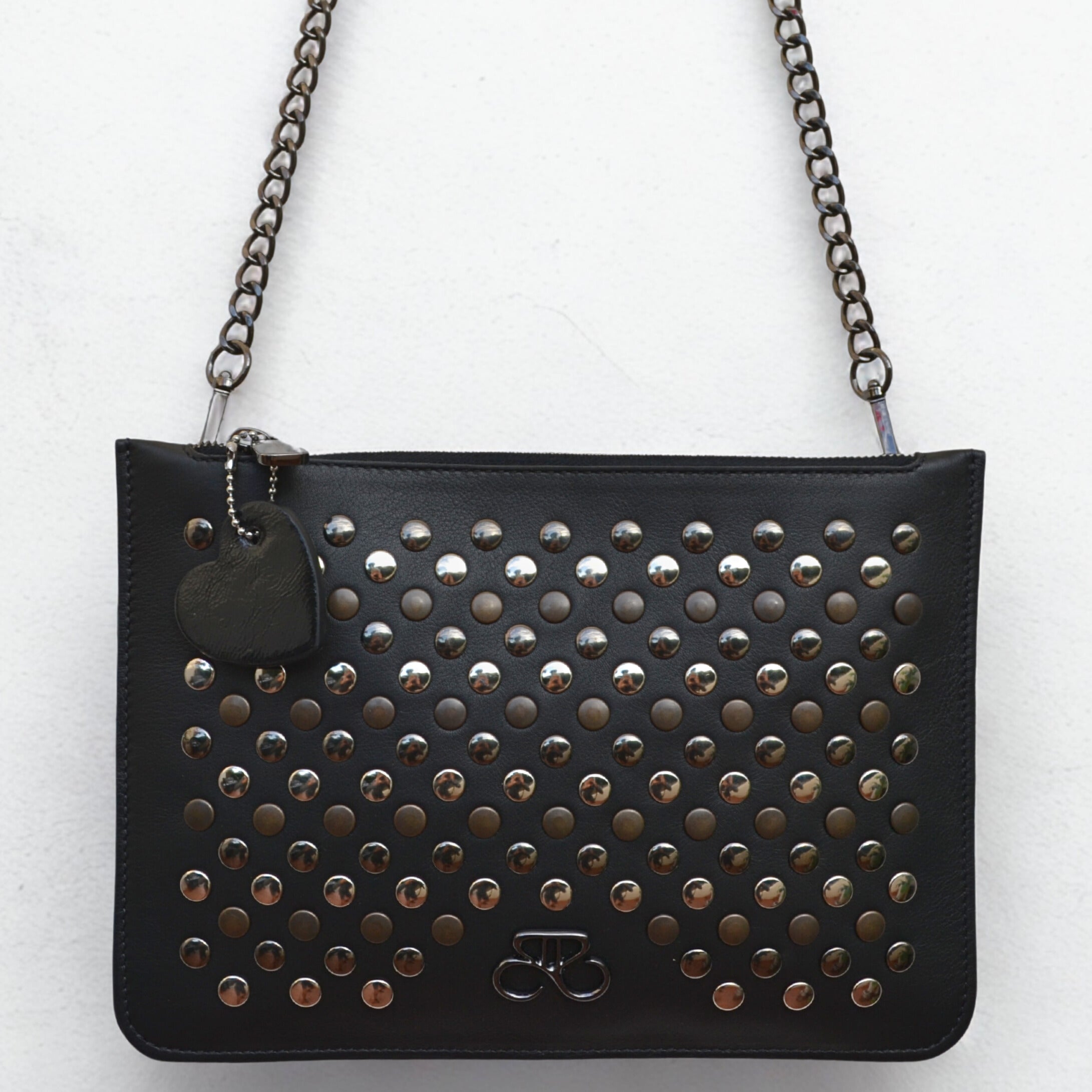 Maria Blois - Clutch Ginebra - negro piel napa con tachas