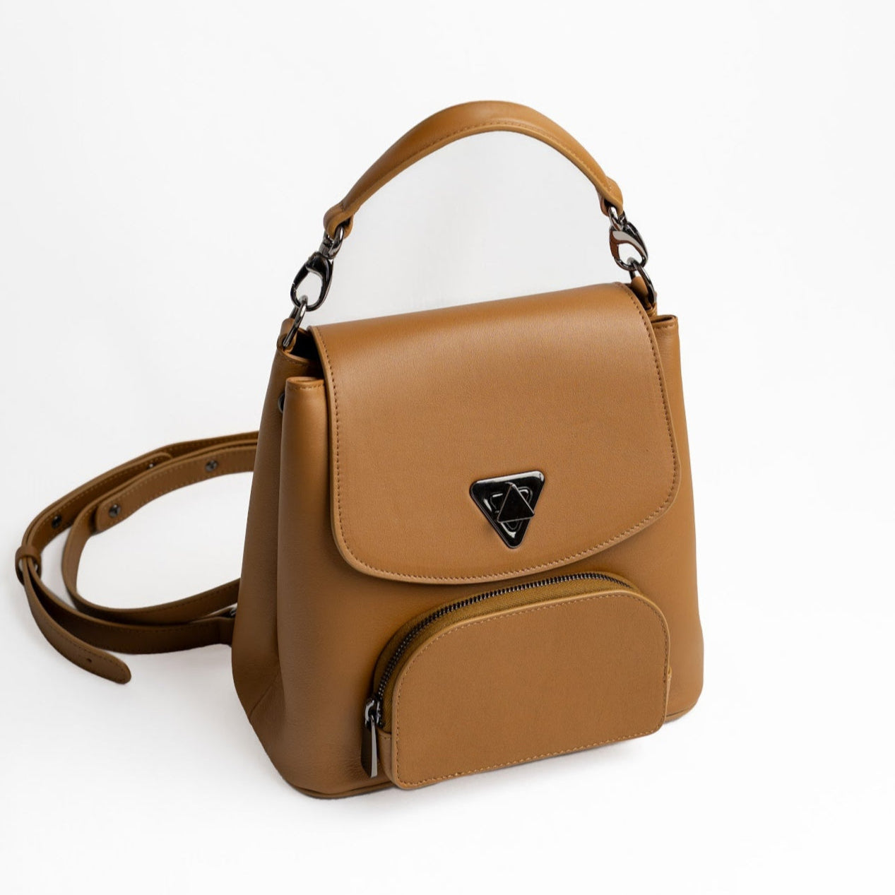 Studded flap - Anna backpack in black nappa leather