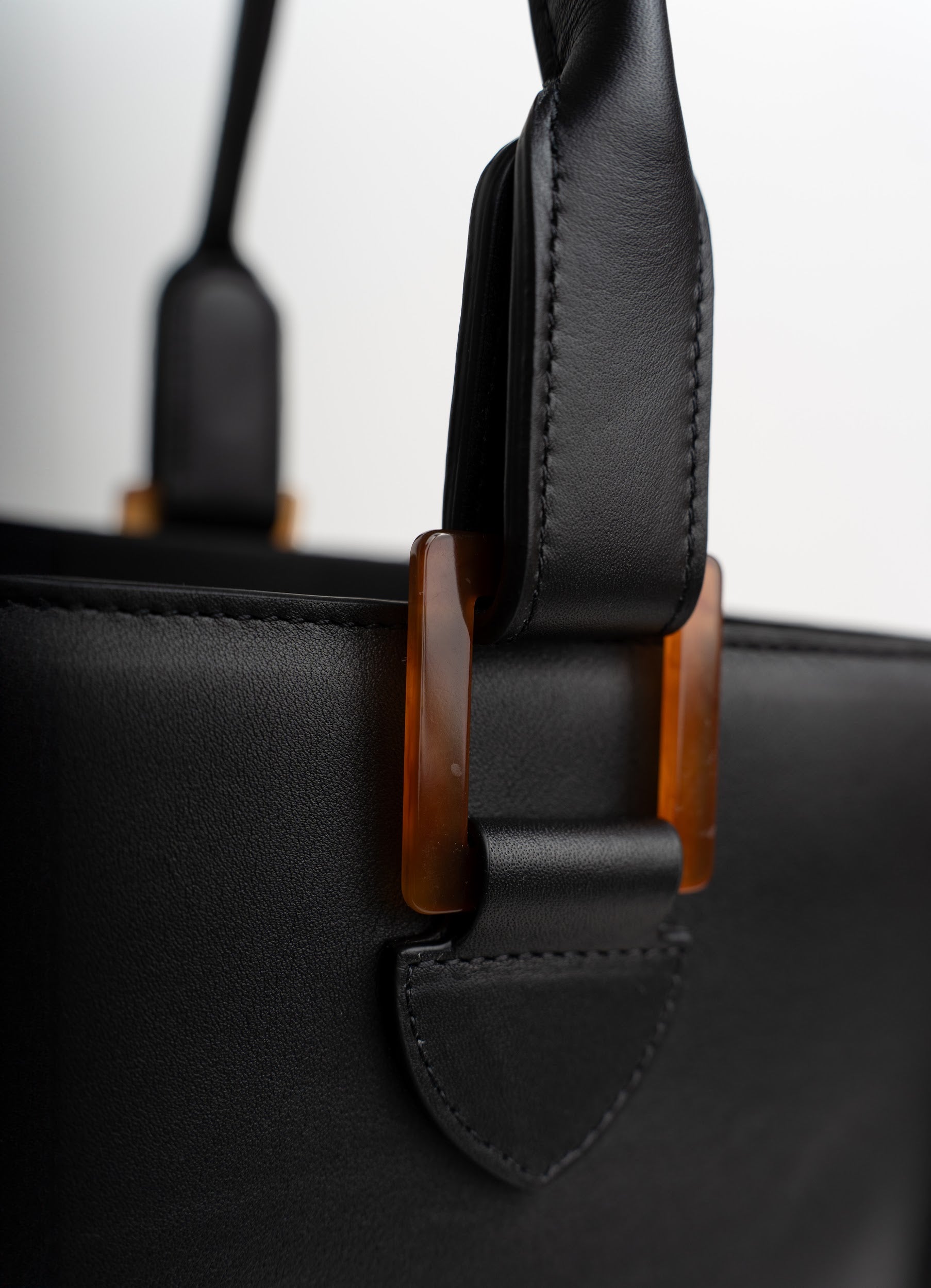 Tote bag Iris - piel napa - Negro