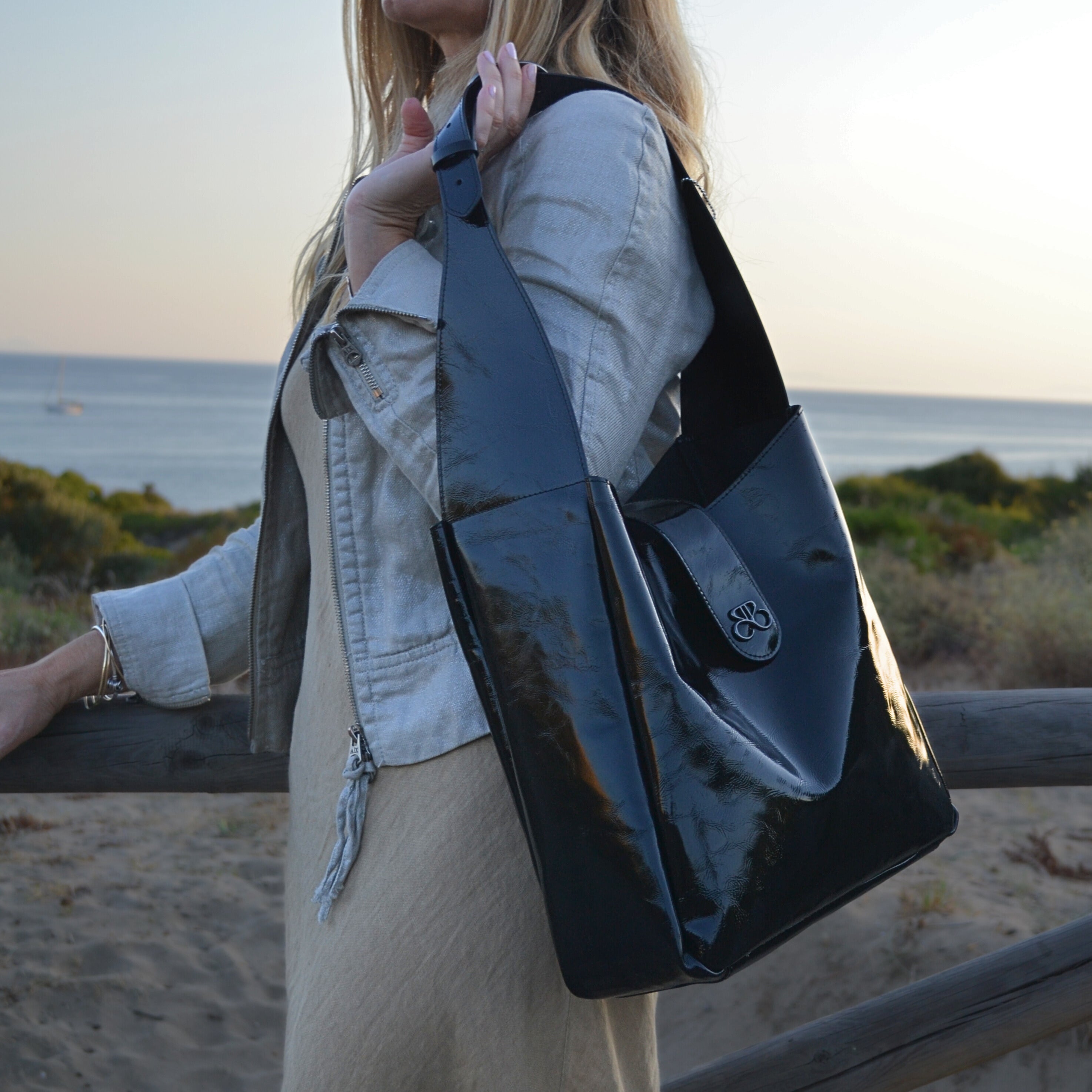 Bolso Ibiza - piel napa Charol - Negro