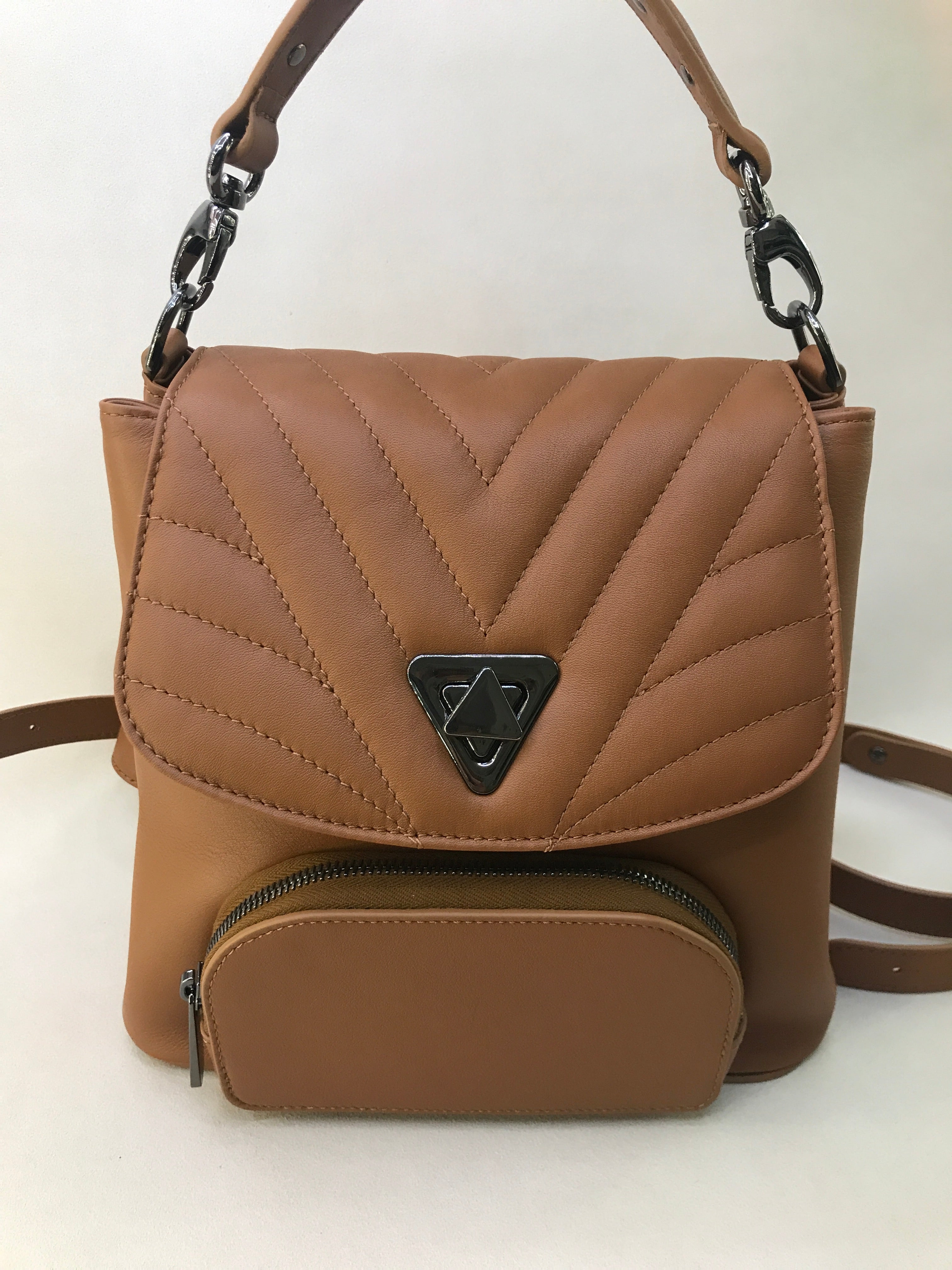 Studded flap - Anna backpack in black nappa leather