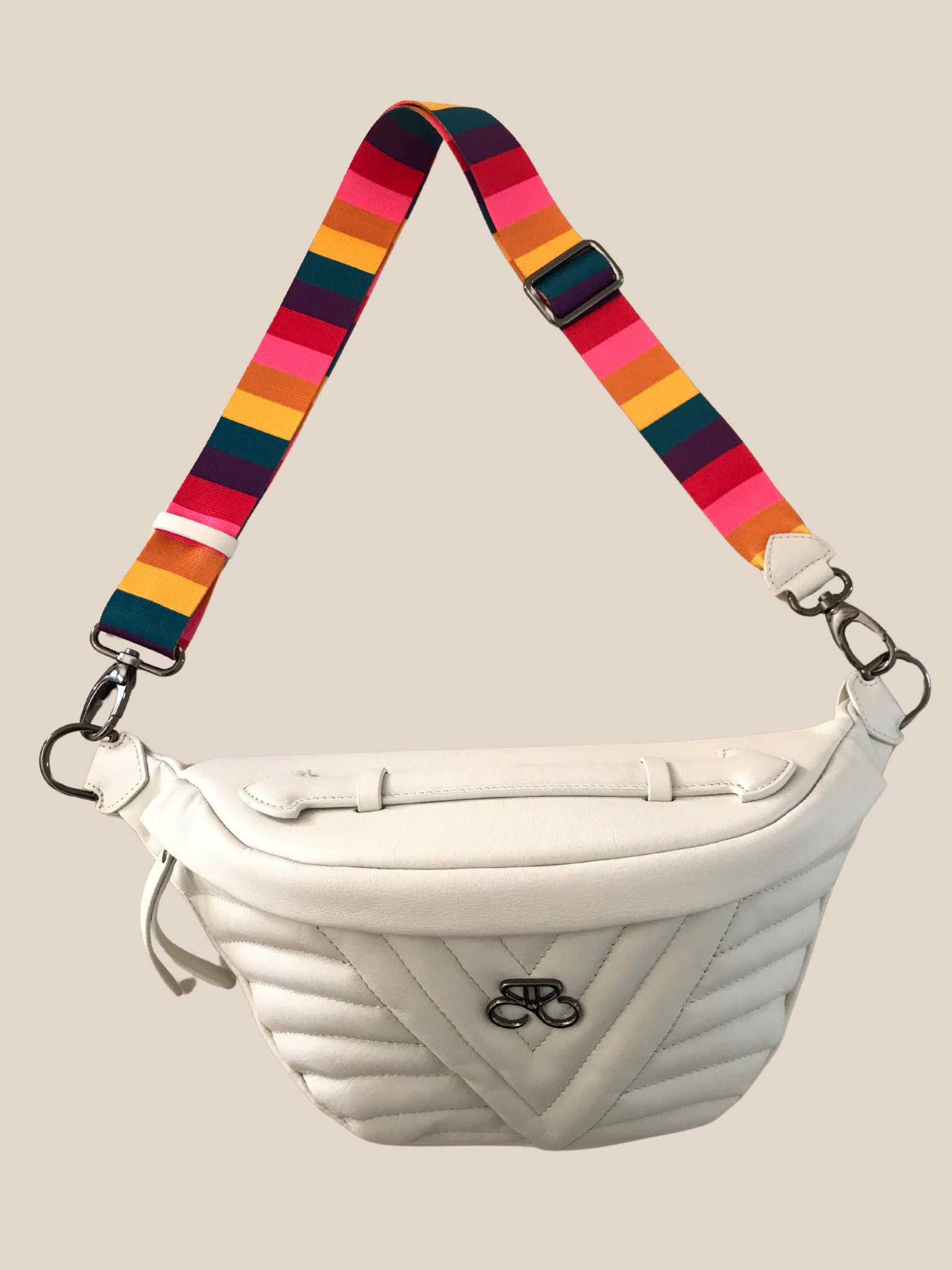 Extra shoulder strap (optional) adjustable in sublimated tape with leather toe
